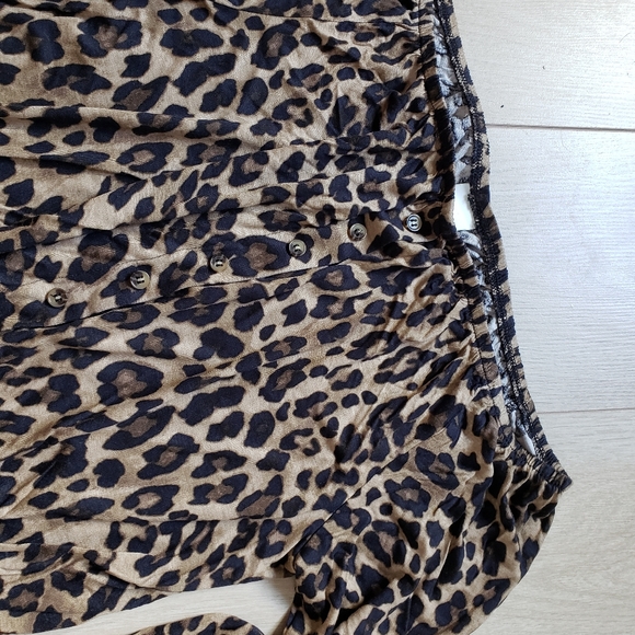 H&M leopard pattern top size S - Picture 4 of 4